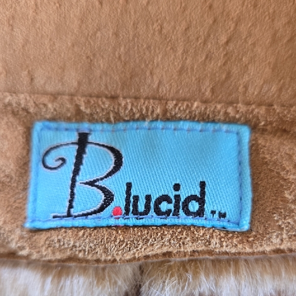 B. Lucid Vintage Y2K Stylish Tan Suede Leather Jacket With Faux Fur Trim - Picture 6 of 12